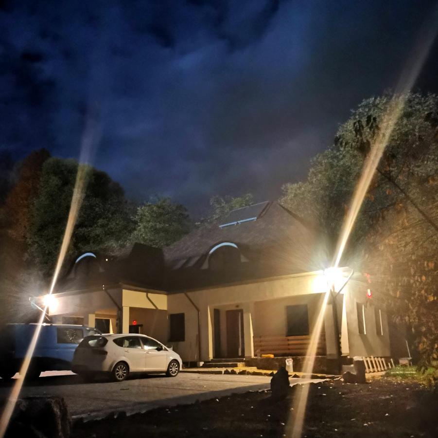 Hotel Provence Suceava Exterior foto