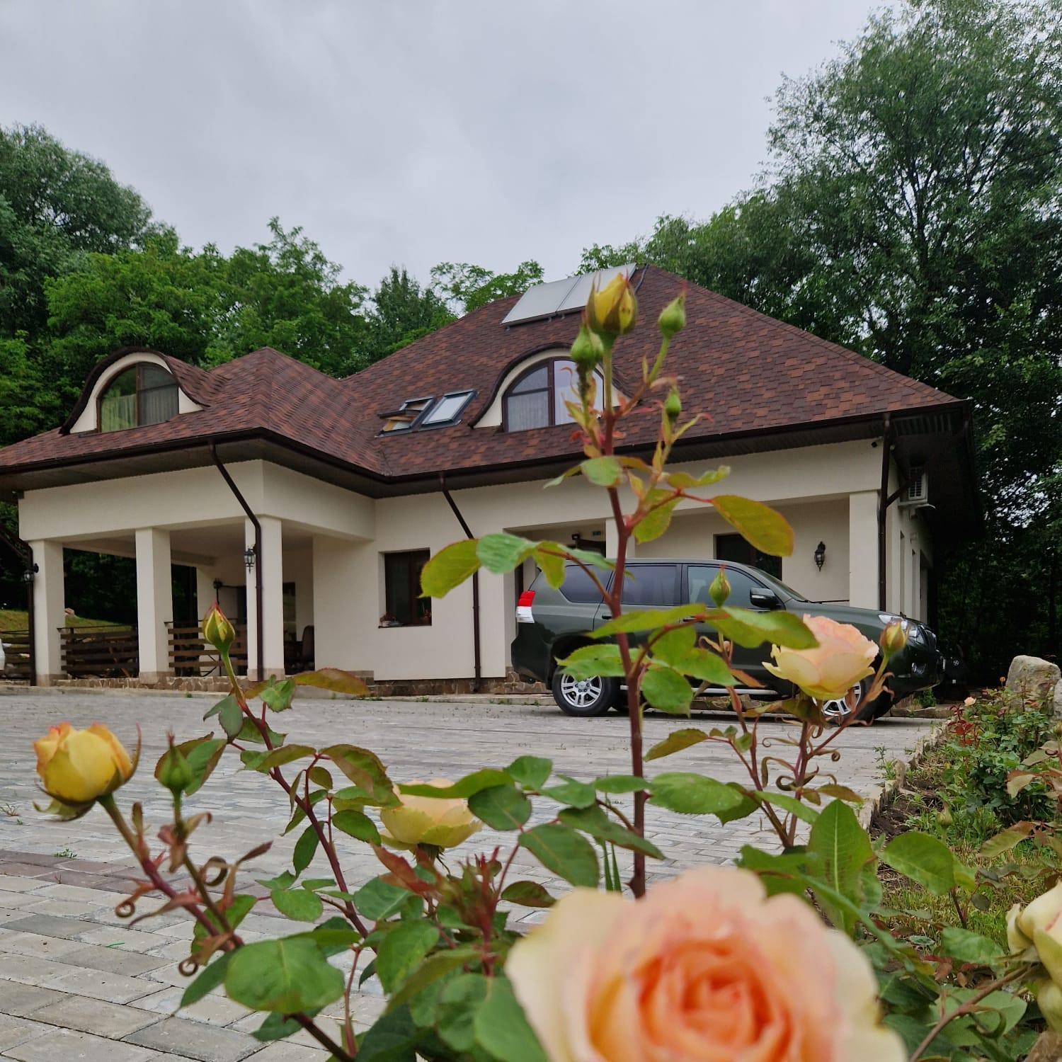 Hotel Provence Suceava Exterior foto